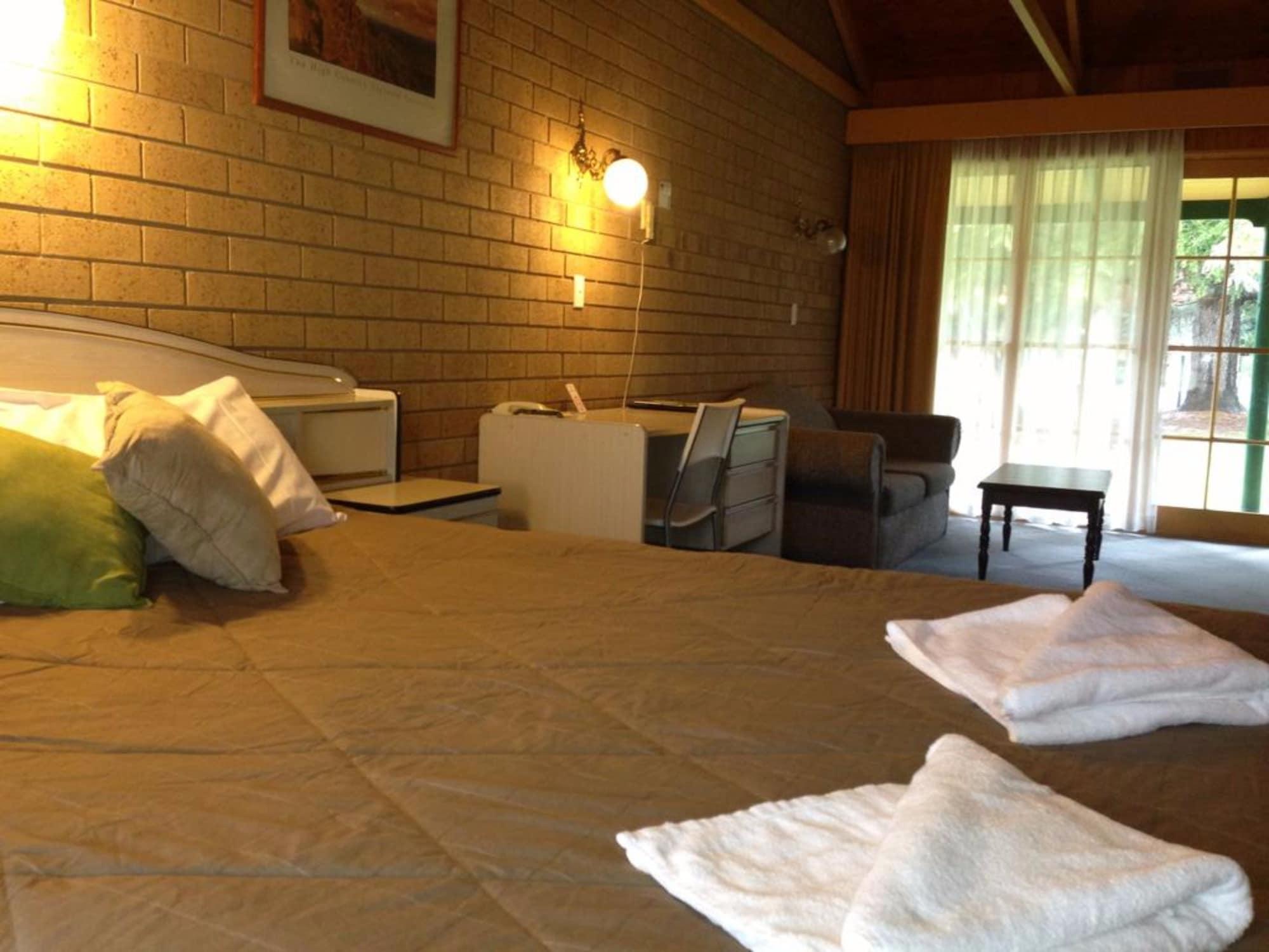High Country Motor Inn 브라이트 외부 사진